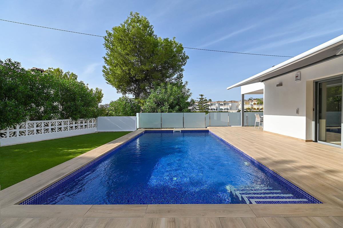 For Sale. Villa in Benissa